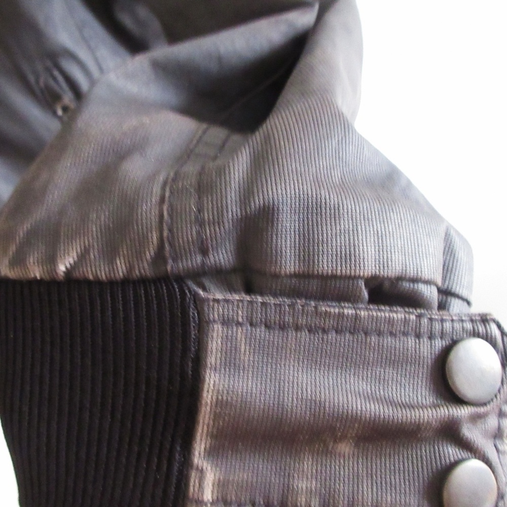 Bomber Jacket - Picture 4 of 6